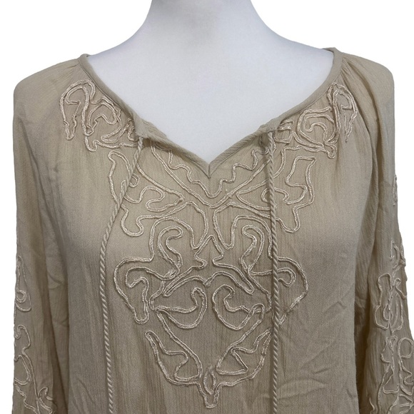 Sundance Cream Tunic Top. Large - Picture 3 of 7